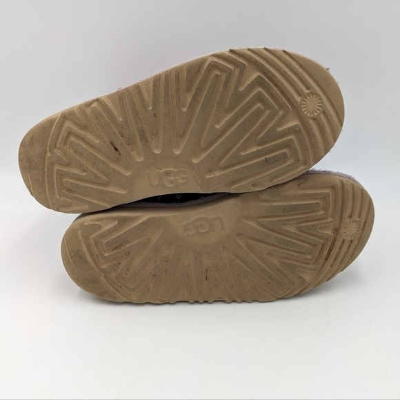 UGG Classic Short Stellar Sequin Lilac Frost Sparkle Fur Boot 3Y Youth - Picture 8 of 9